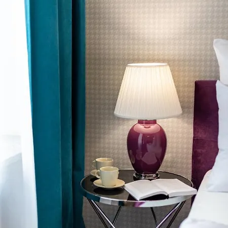 Sofia By The Railway Station Szálloda Wrocław