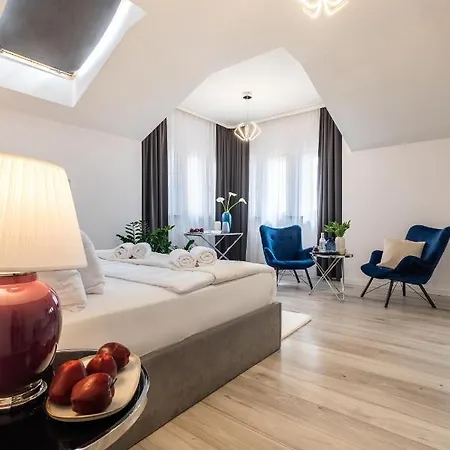 Szálloda Sofia By The Railway Station