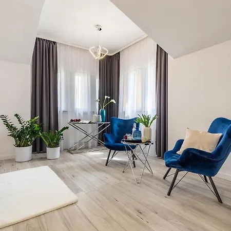 Sofia By The Railway Station Szálloda 3*