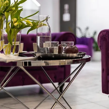 Sofia By The Railway Station Wrocław