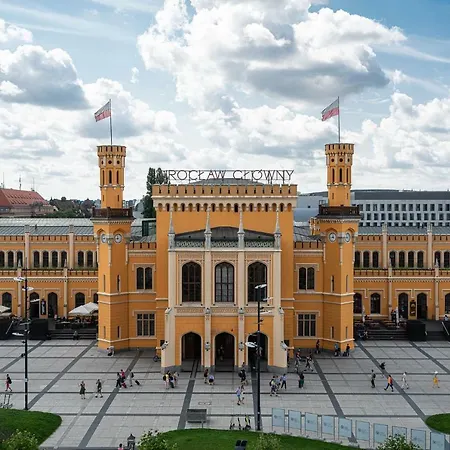 Szálloda Sofia By The Railway Station