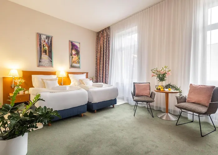 Sofia By The Railway Station Hotel Breslau