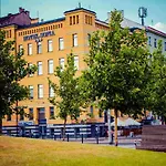 Sofia By The Railway Station Вроцлав