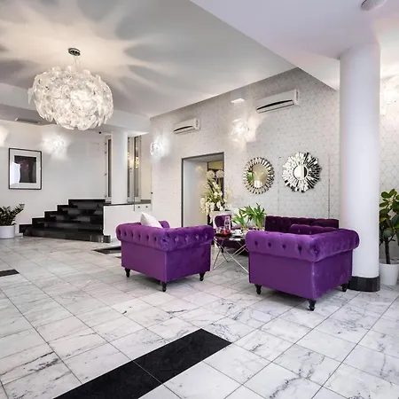 Sofia By The Railway Station 弗罗茨瓦夫