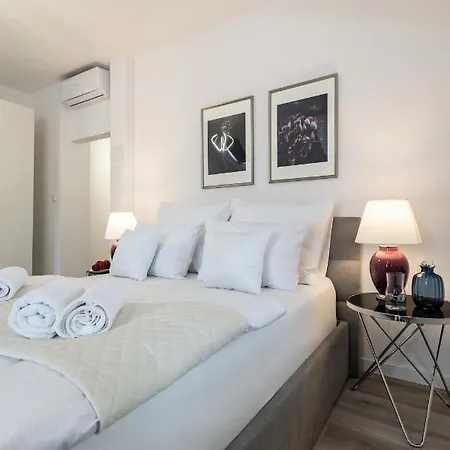 Sofia By The Railway Station 3* Вроцлав