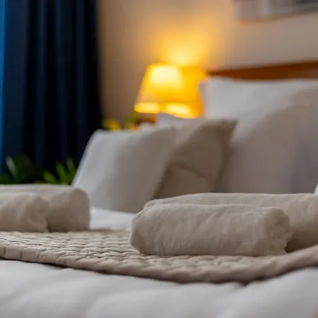 Sofia By The Railway Station ורוצלב