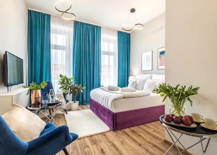 Sofia By The Railway Station فندق 3*