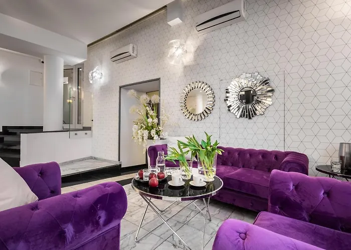 فندق Sofia By The Railway Station فروتسواف