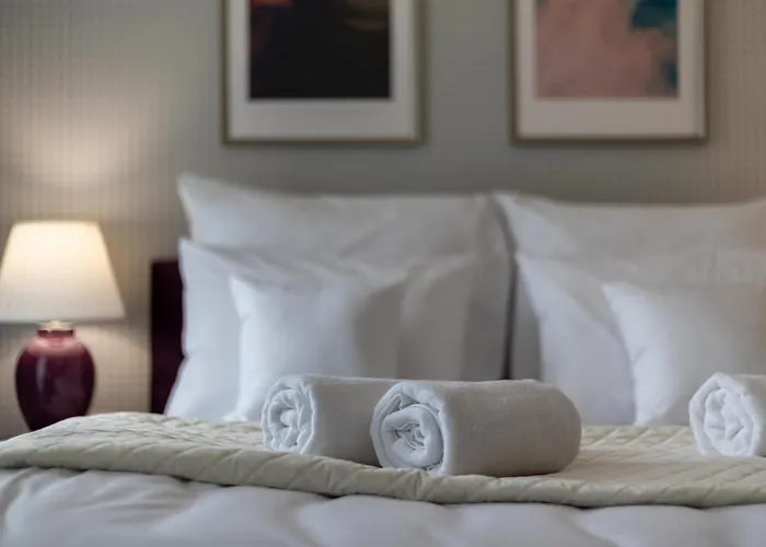 Sofia By The Railway Station 3*