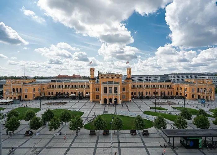 فندق Sofia By The Railway Station فروتسواف
